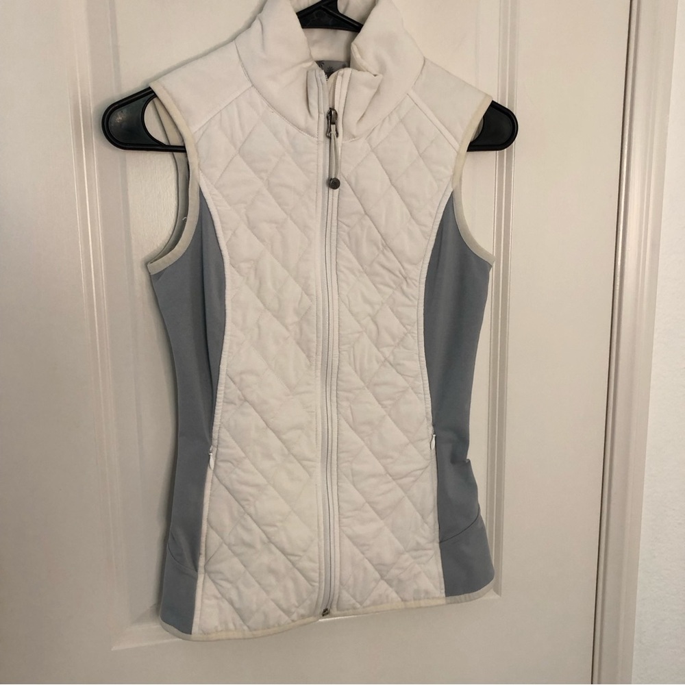 Athleta upside spandex blend white/Grey quilted zippered vest bodycon Sz XXS - Picture 2 of 12